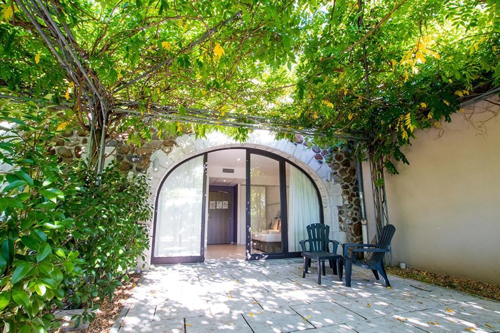Hotel Du Cros D'Auzon Saint-Maurice-dʼArdèche Εξωτερικό φωτογραφία