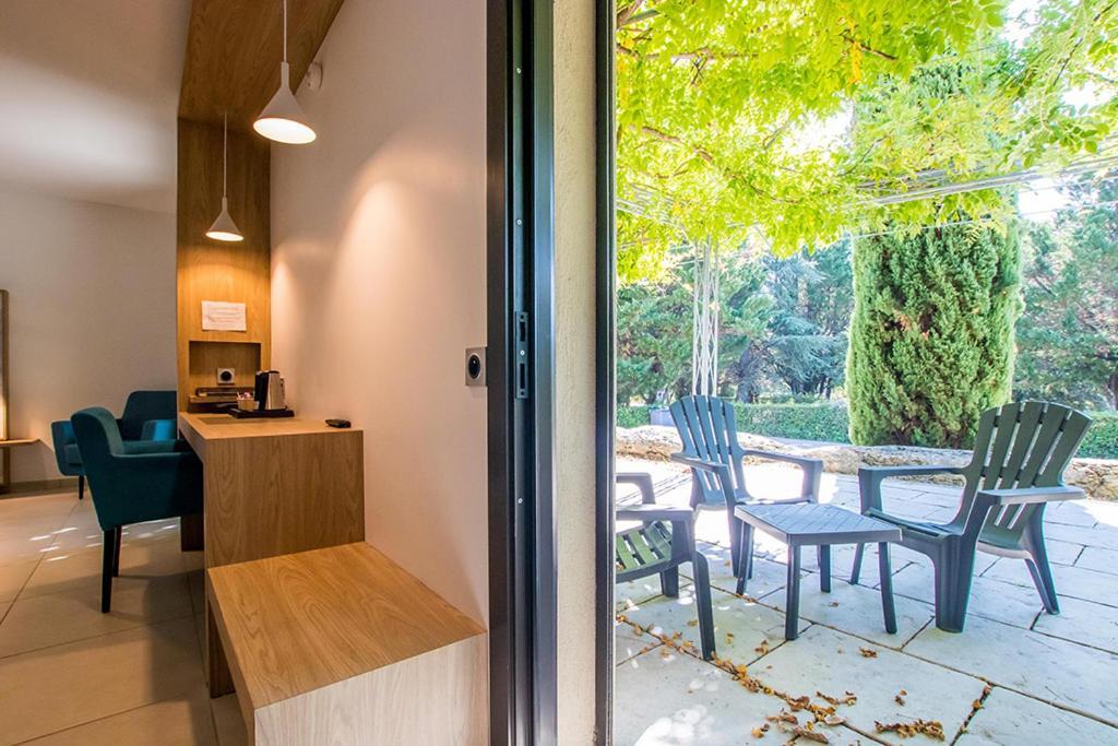 Hotel Du Cros D'Auzon Saint-Maurice-dʼArdèche Εξωτερικό φωτογραφία