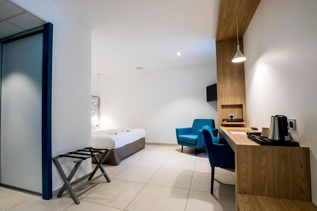 Hotel Du Cros D'Auzon Saint-Maurice-dʼArdèche Εξωτερικό φωτογραφία
