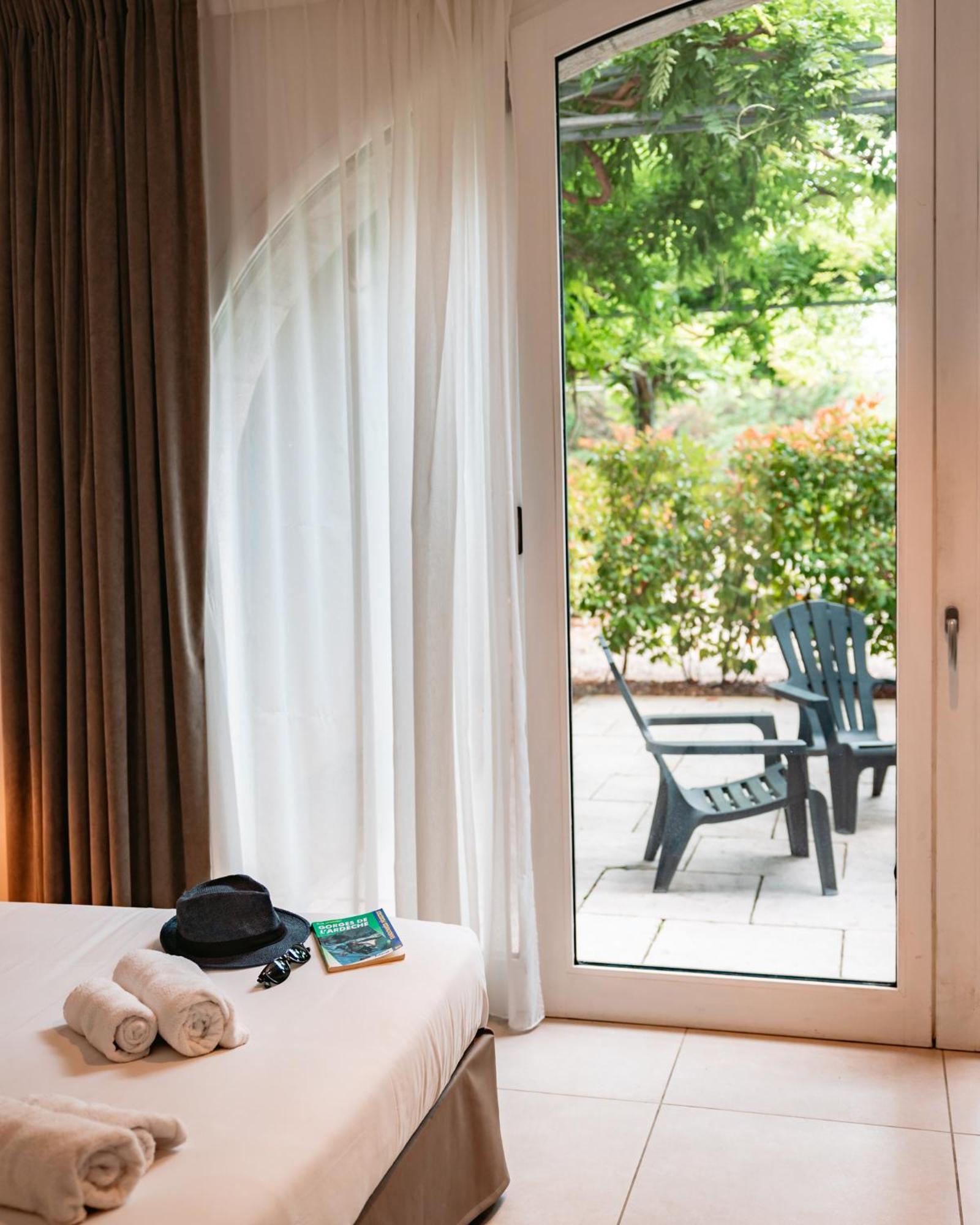 Hotel Du Cros D'Auzon Saint-Maurice-dʼArdèche Εξωτερικό φωτογραφία
